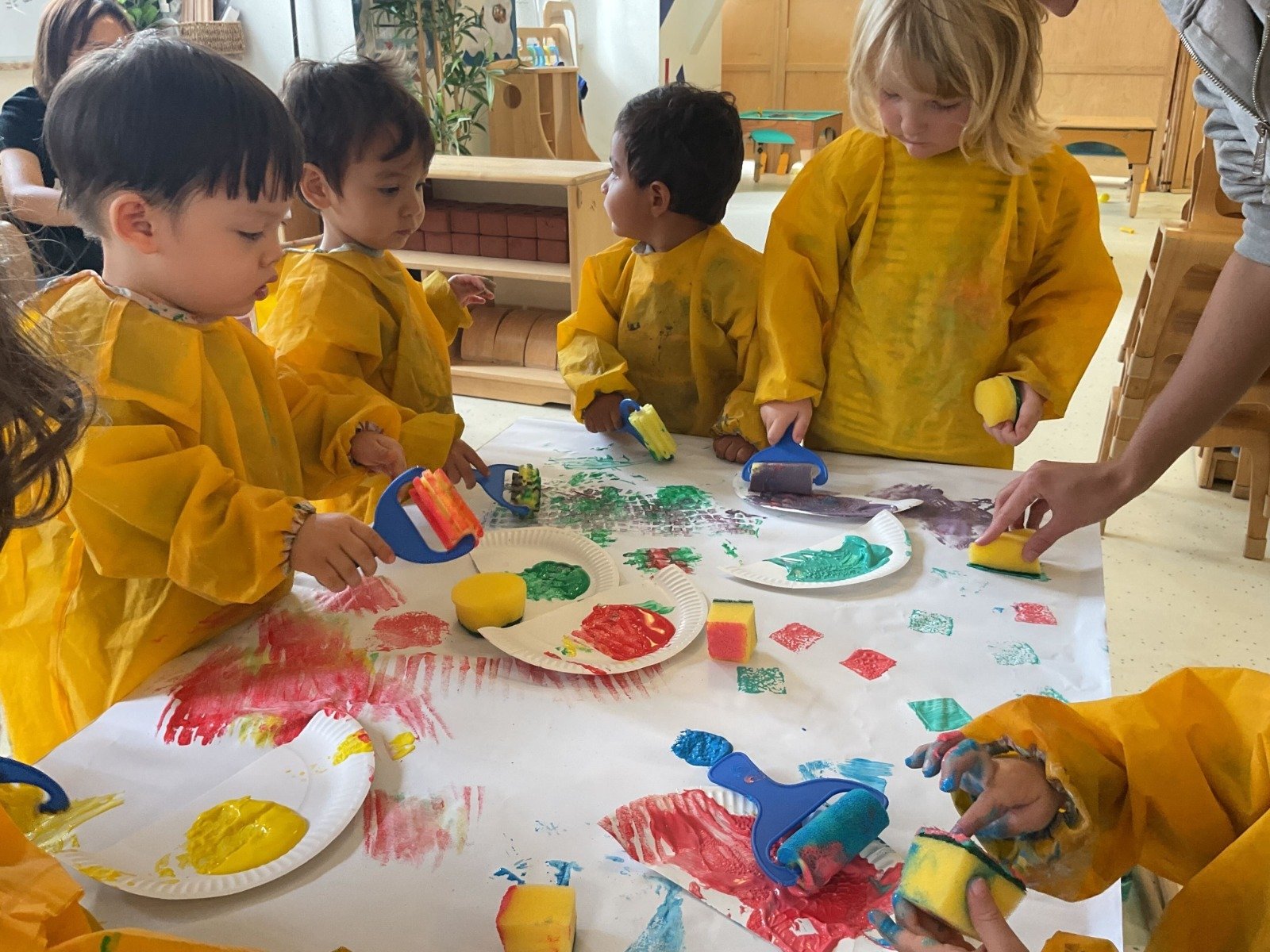 Best Messy Play Activities for Early Learning